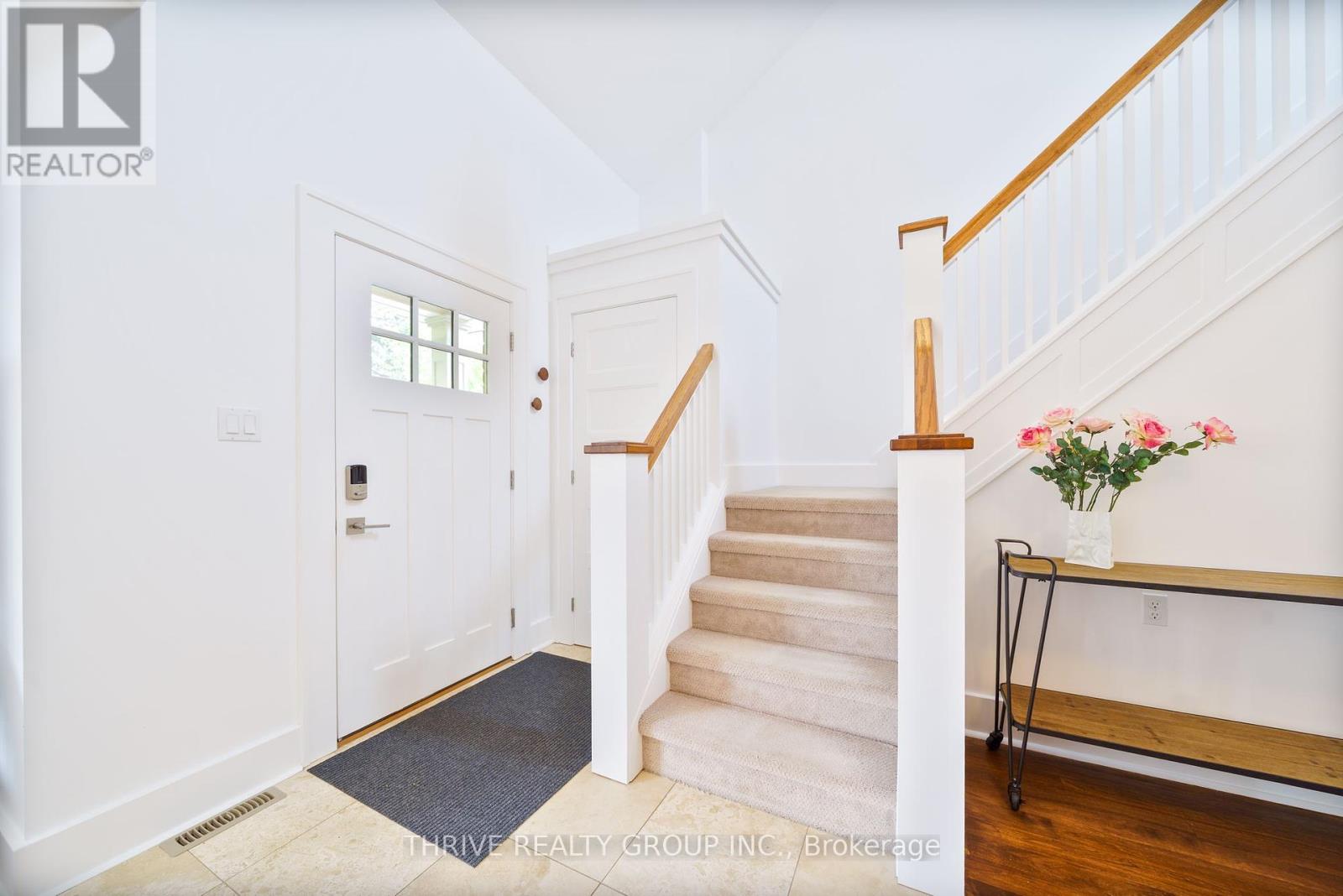 2 - 352 Ridout Street S, London South, Ontario  N6C 3Z5 - Photo 4 - X12178742