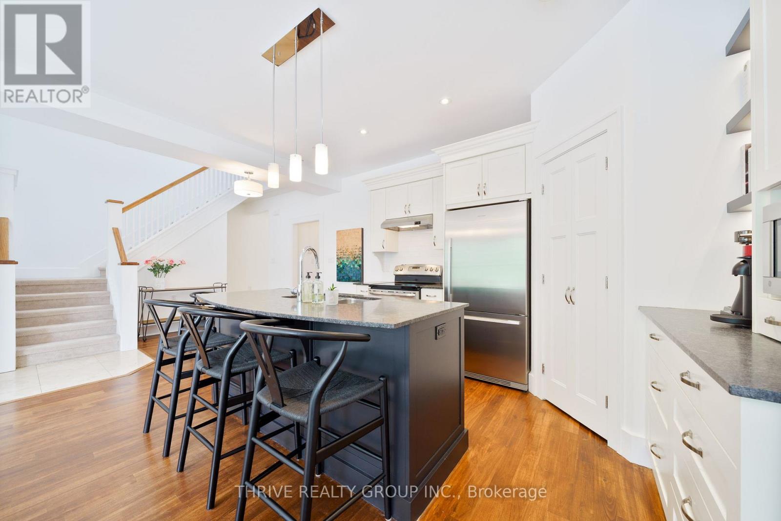 2 - 352 Ridout Street S, London South, Ontario  N6C 3Z5 - Photo 6 - X12178742