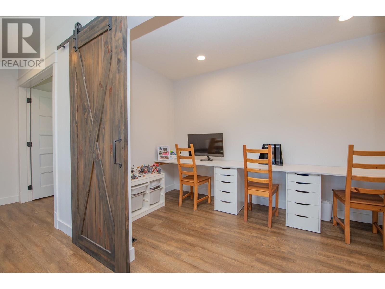 4160 Noble Road, Spallumcheen, BC V4Y0K8