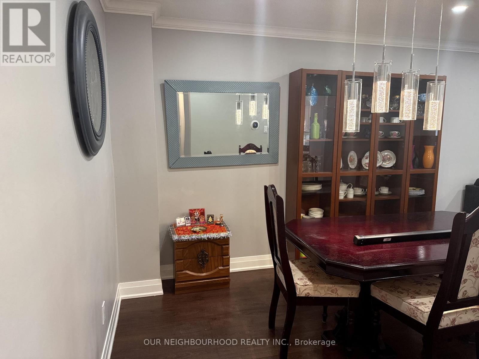 714 Greenoch Court, Oshawa, Ontario  L1J 6H4 - Photo 4 - E12178539