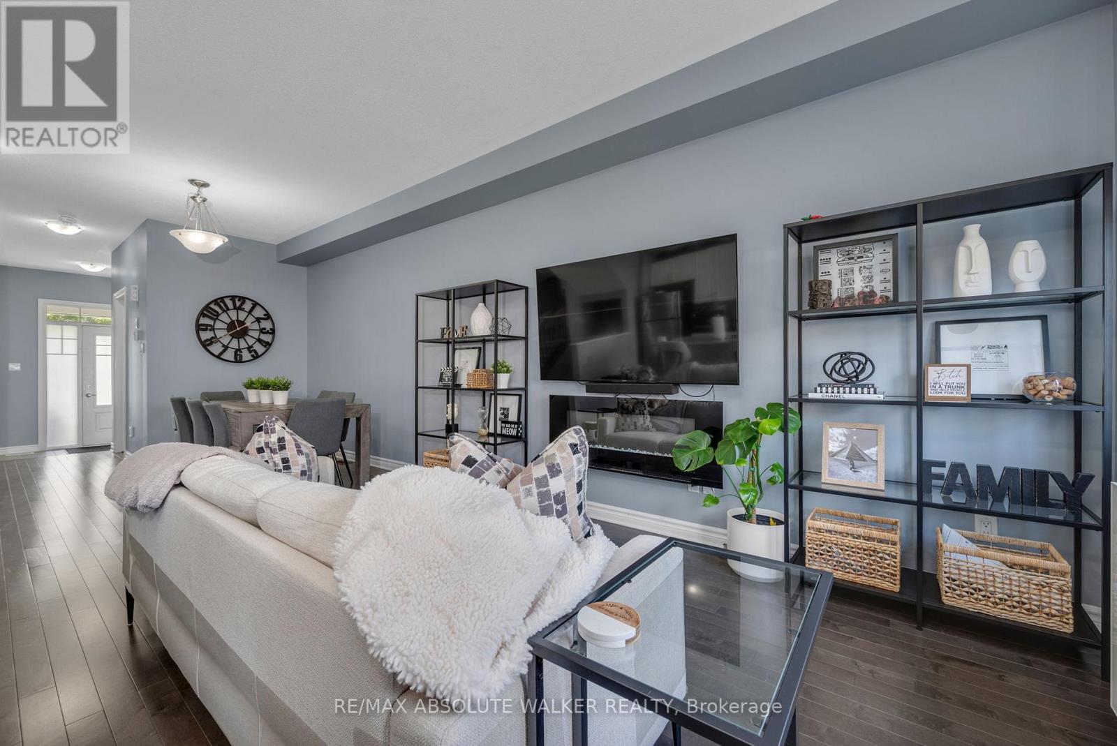 707 Decoeur Drive, Ottawa, Ontario  K4A 1H2 - Photo 10 - X12178733