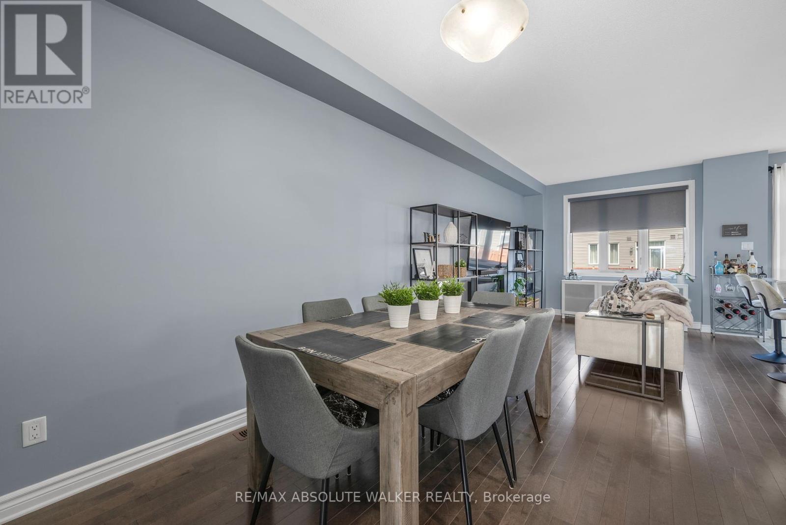 707 Decoeur Drive, Ottawa, Ontario  K4A 1H2 - Photo 5 - X12178733
