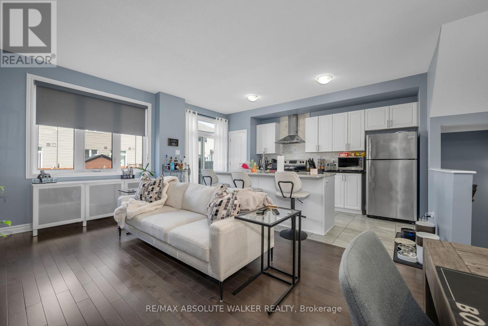 707 Decoeur Drive, Ottawa, Ontario  K4A 1H2 - Photo 8 - X12178733