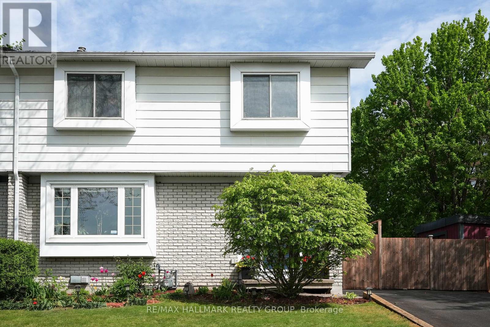 1853 Elmridge Drive, Ottawa, Ontario  K1J 6R8 - Photo 21 - X12178755