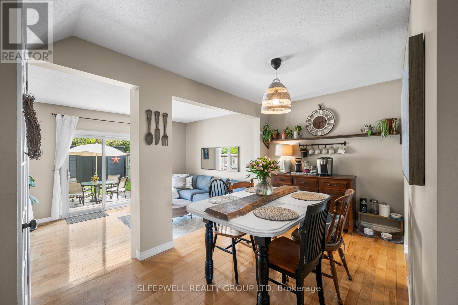 82 - 28 Barrow Crescent, Ottawa, Ontario  K2L 2K1 - Photo 13 - X12178779