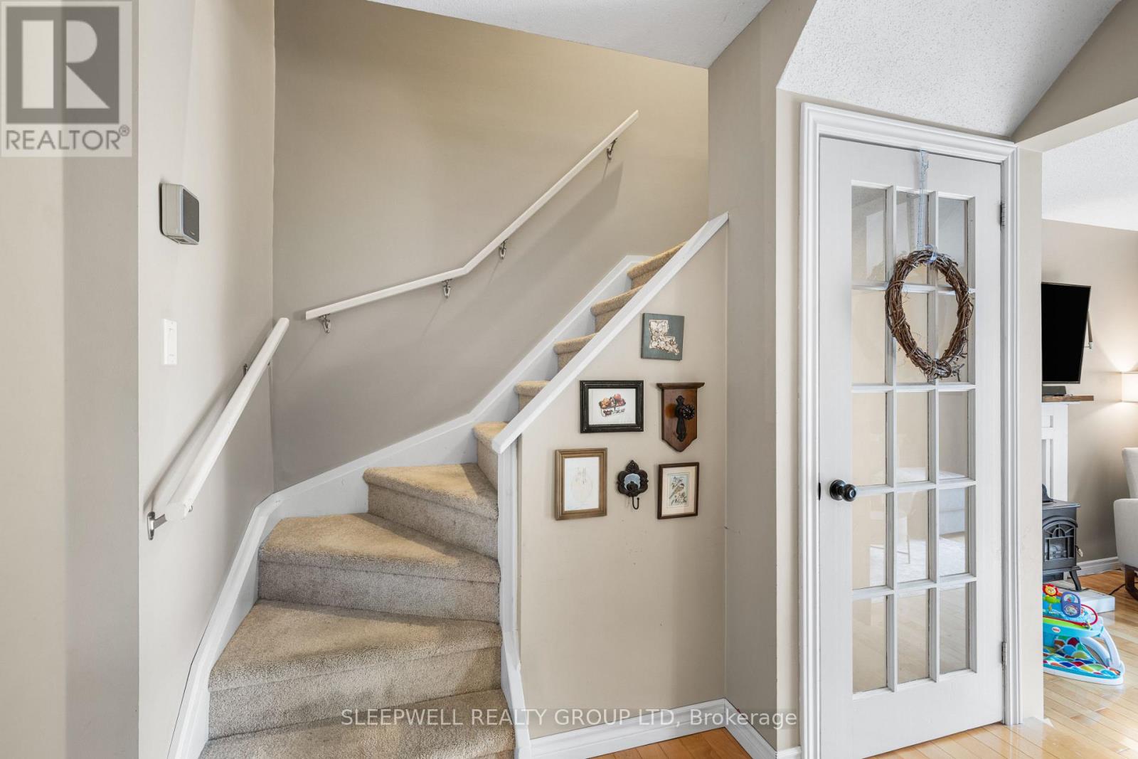 82 - 28 Barrow Crescent, Ottawa, Ontario  K2L 2K1 - Photo 23 - X12178779