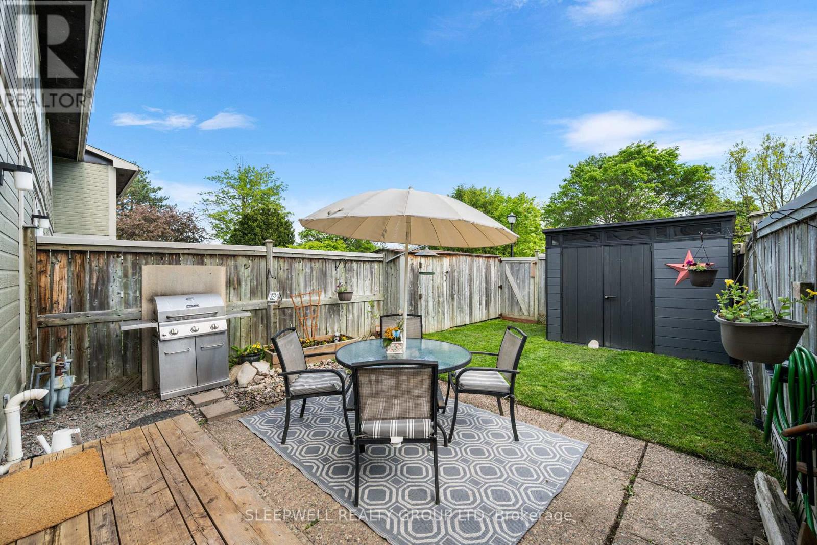 82 - 28 Barrow Crescent, Ottawa, Ontario  K2L 2K1 - Photo 34 - X12178779