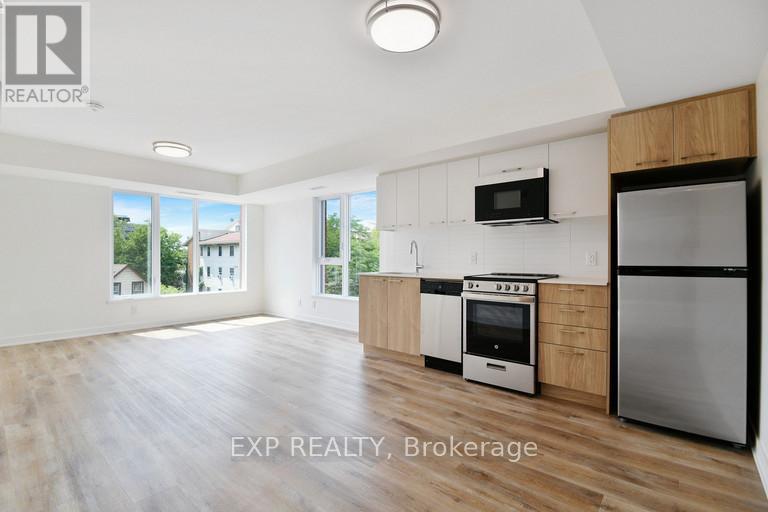 301 - 29 Robinson Avenue, Ottawa, Ontario  K1N 8N8 - Photo 8 - X12178805