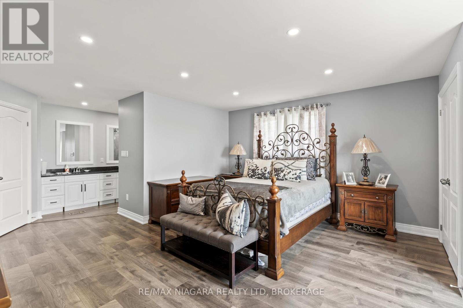 724 Line 3 Road, Niagara-On-The-Lake (Virgil), Ontario  L0S 1J0 - Photo 31 - X12178719