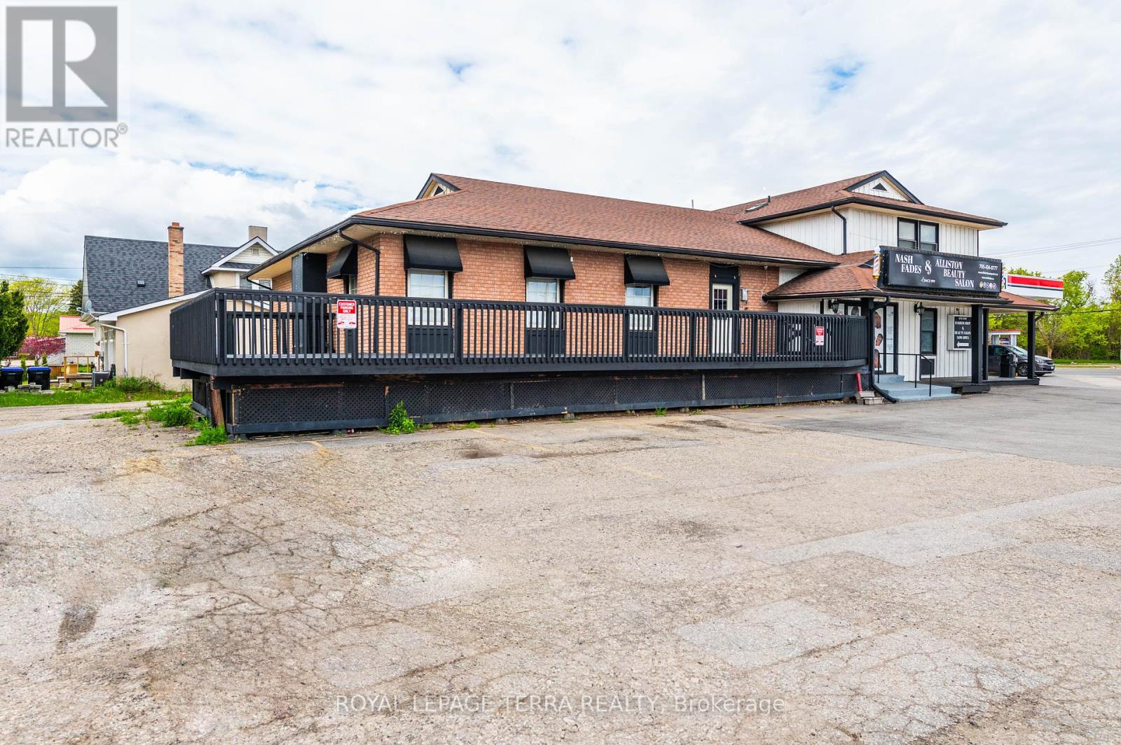 3 & 4 - 527 Victoria Street E, New Tecumseth, Ontario  L9R 1K1 - Photo 3 - N12178616