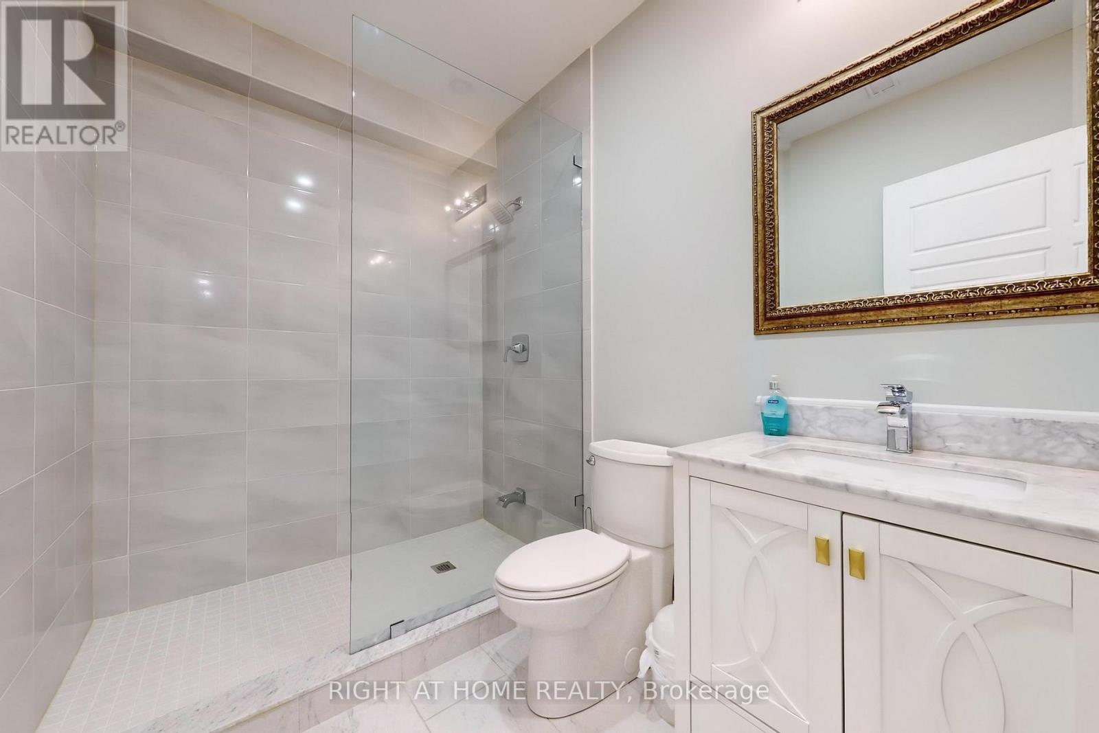 12 King Boulevard, King, Ontario  L7B 0M8 - Photo 43 - N12178640