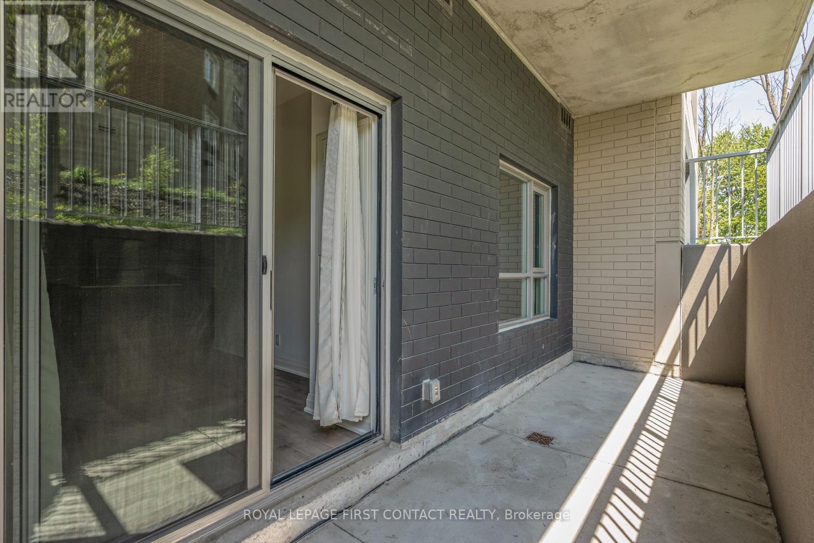 106 - 58 Lakeside Terrace, Barrie, Ontario  L4M 0H9 - Photo 15 - S12178575