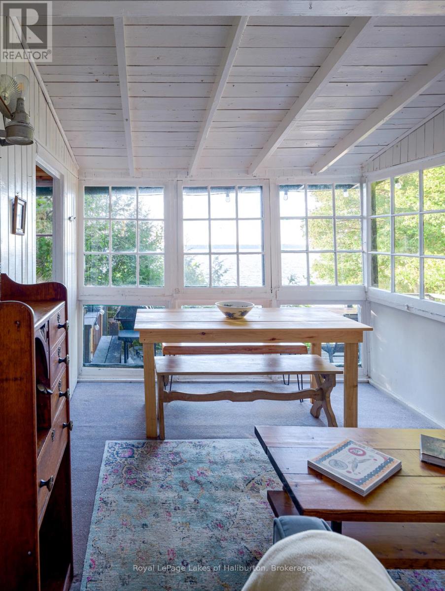 95 Sunset Beach Road, Kawartha Lakes, Ontario  K0M 2B0 - Photo 19 - X12178709