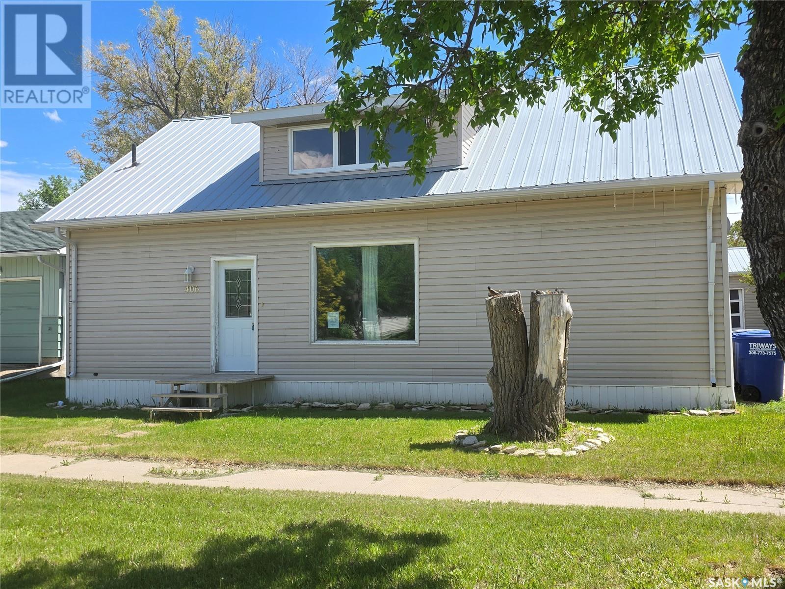 406 Centre Street, Cabri, Saskatchewan  S0N 0J0 - Photo 37 - SK006687
