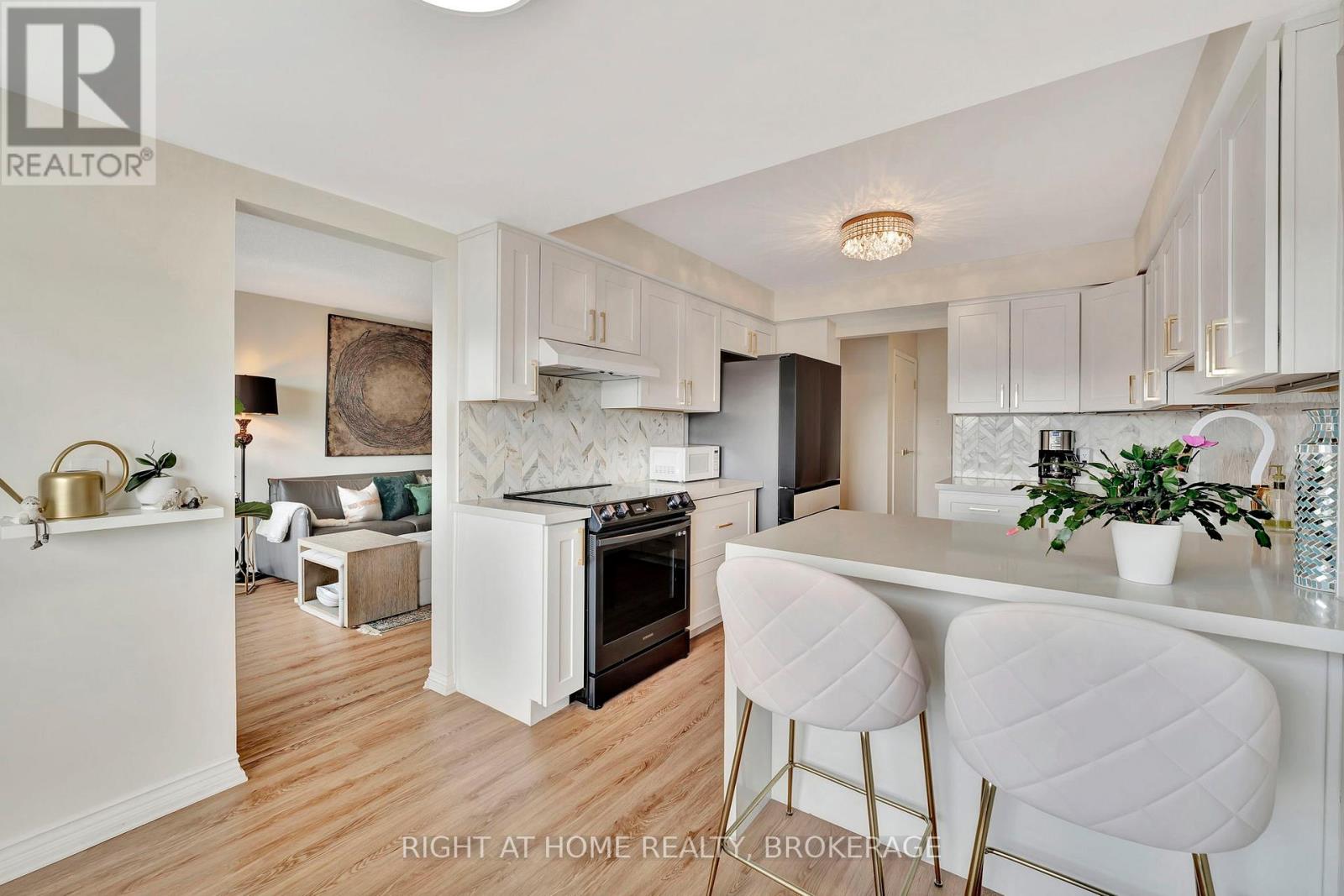 802 - 2190 Lakeshore Road, Burlington, Ontario  L7R 4K1 - Photo 15 - W12178543