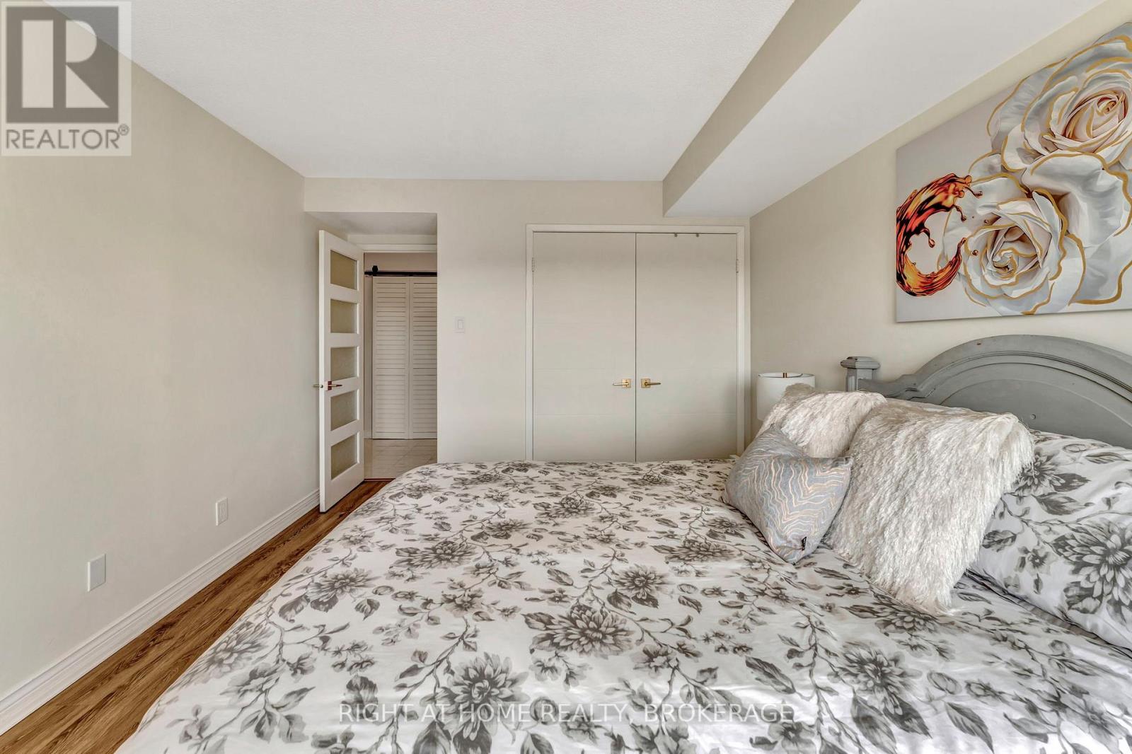 802 - 2190 Lakeshore Road, Burlington, Ontario  L7R 4K1 - Photo 22 - W12178543