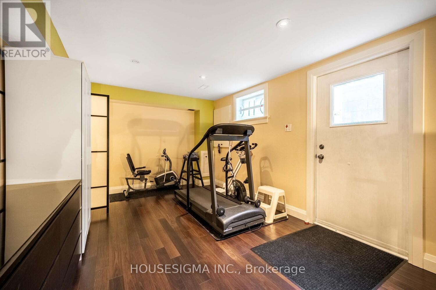 1150 Cynthia Lane, Oakville, Ontario  L6J 6A6 - Photo 31 - W12178545