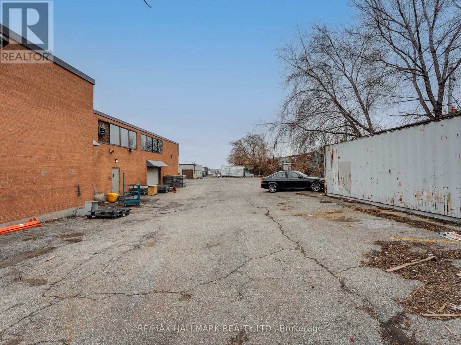 230 Eddystone Avenue, Toronto, Ontario  M3N 1H7 - Photo 12 - W12178570