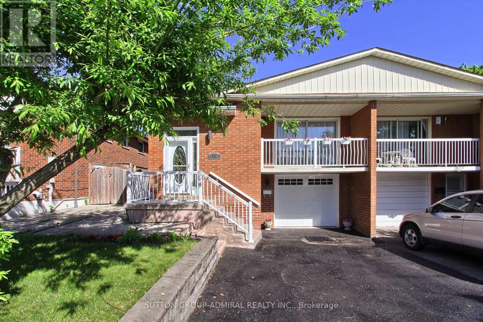 1559 Shale Oak Mews, Mississauga (Rathwood), Ontario  L4W 2M1 - Photo 2 - W12178590