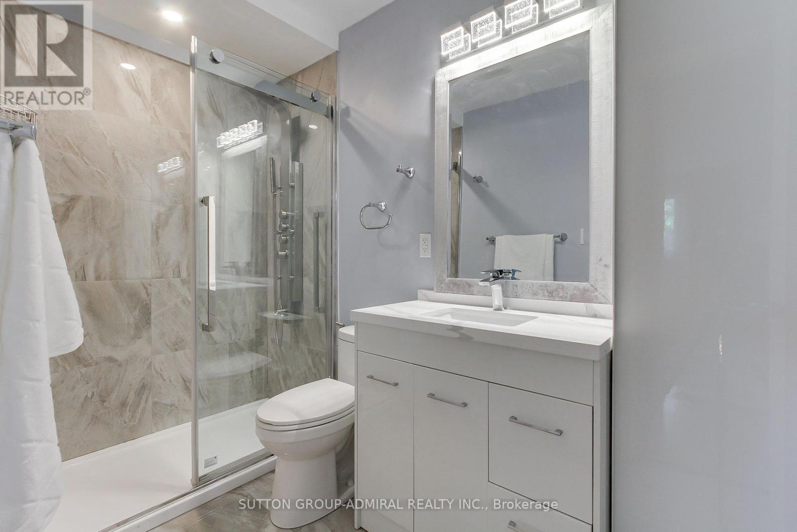 1559 Shale Oak Mews, Mississauga, Ontario  L4W 2M1 - Photo 29 - W12178590
