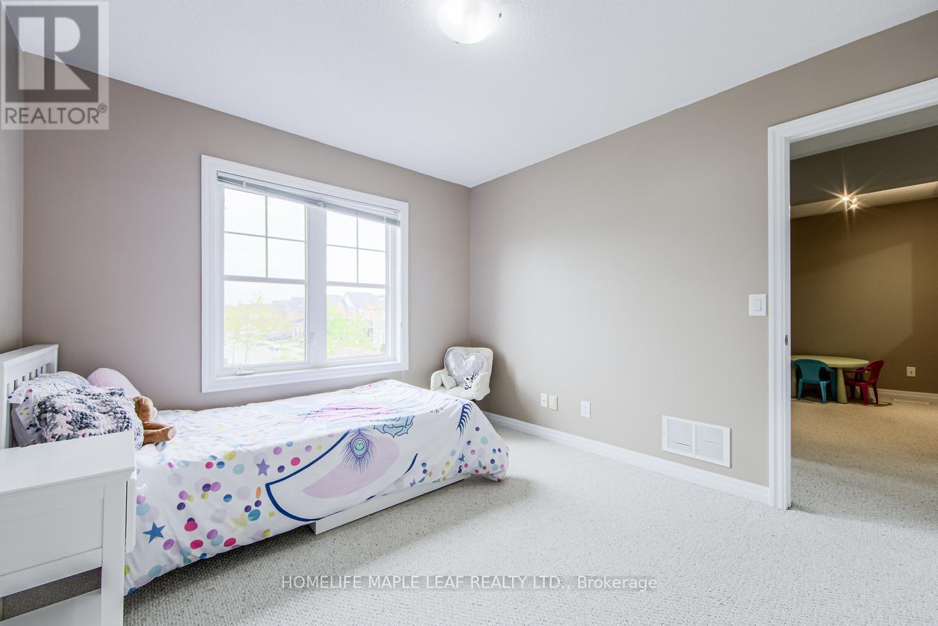 118 Kendall Drive, Milton, Ontario  L9T 0S1 - Photo 26 - W12178630