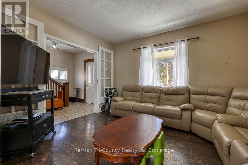339 Broadway Street, Tillsonburg, Ontario  N4G 3S4 - Photo 17 - X12178780
