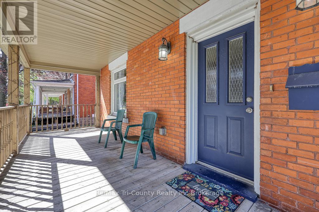339 Broadway Street, Tillsonburg, Ontario  N4G 3S4 - Photo 5 - X12178780