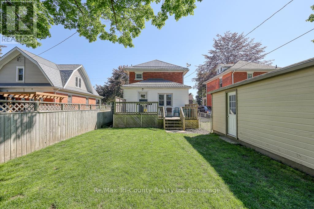 339 Broadway Street, Tillsonburg, Ontario  N4G 3S4 - Photo 7 - X12178780