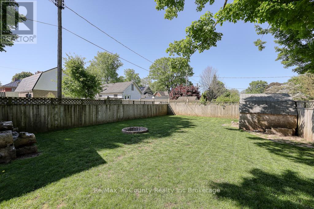 339 Broadway Street, Tillsonburg, Ontario  N4G 3S4 - Photo 9 - X12178780