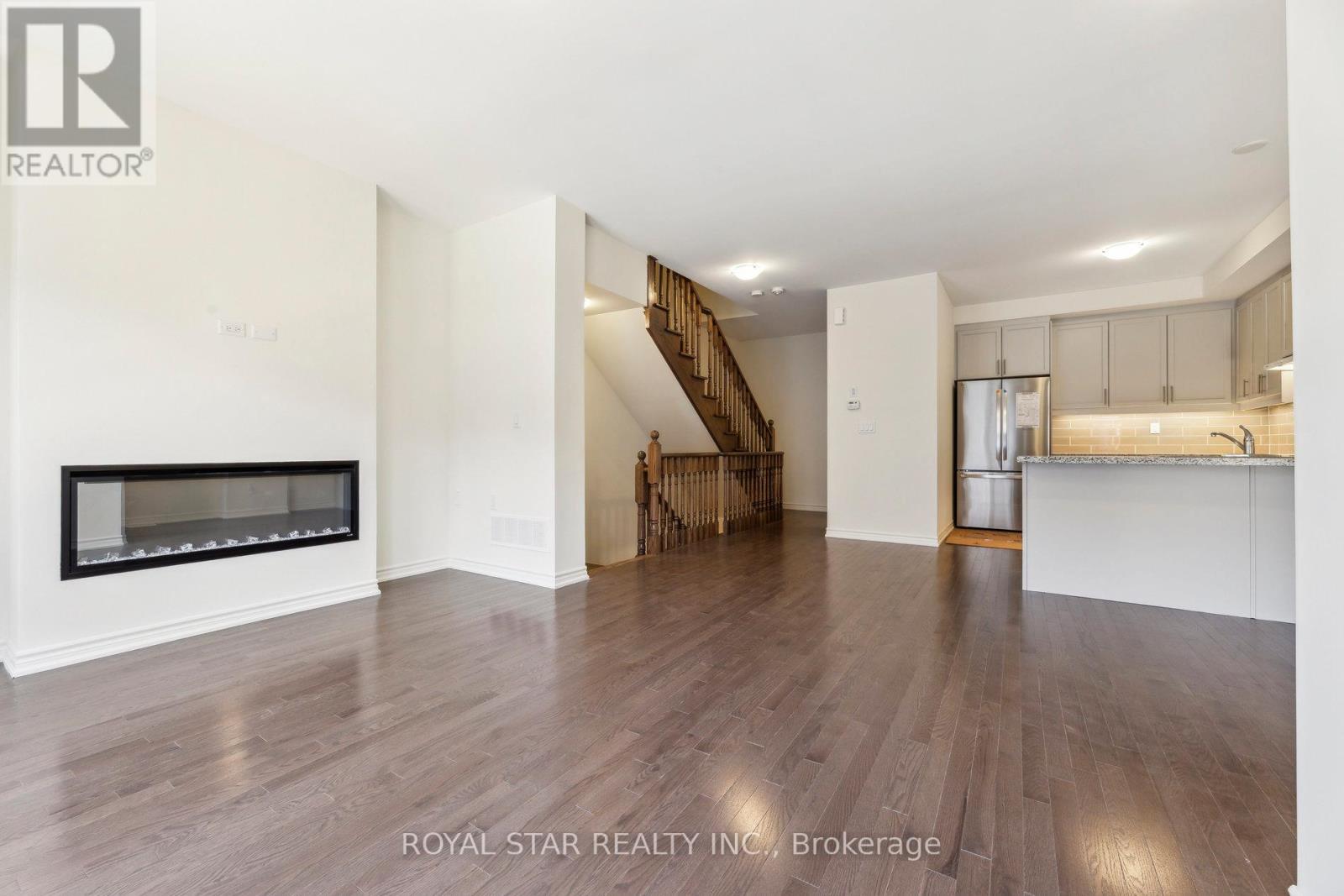 8 Coppini Lane, Ajax, Ontario  L1S 0H3 - Photo 10 - E12173520