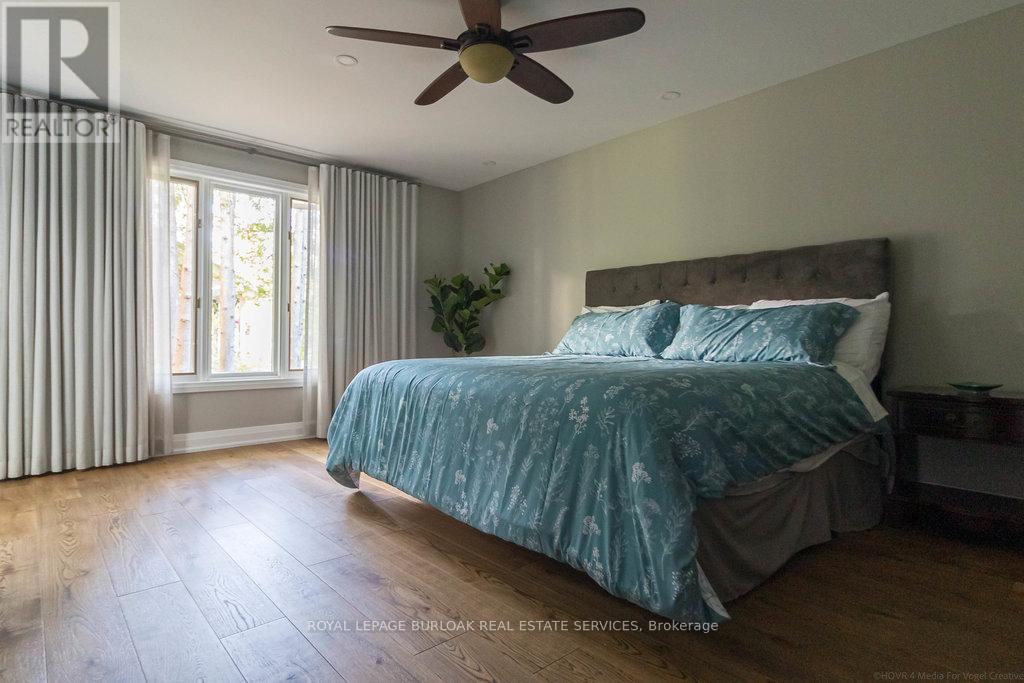 17 Beverlyglen Drive, Hamilton, Ontario  L0R 1T0 - Photo 19 - X12159430