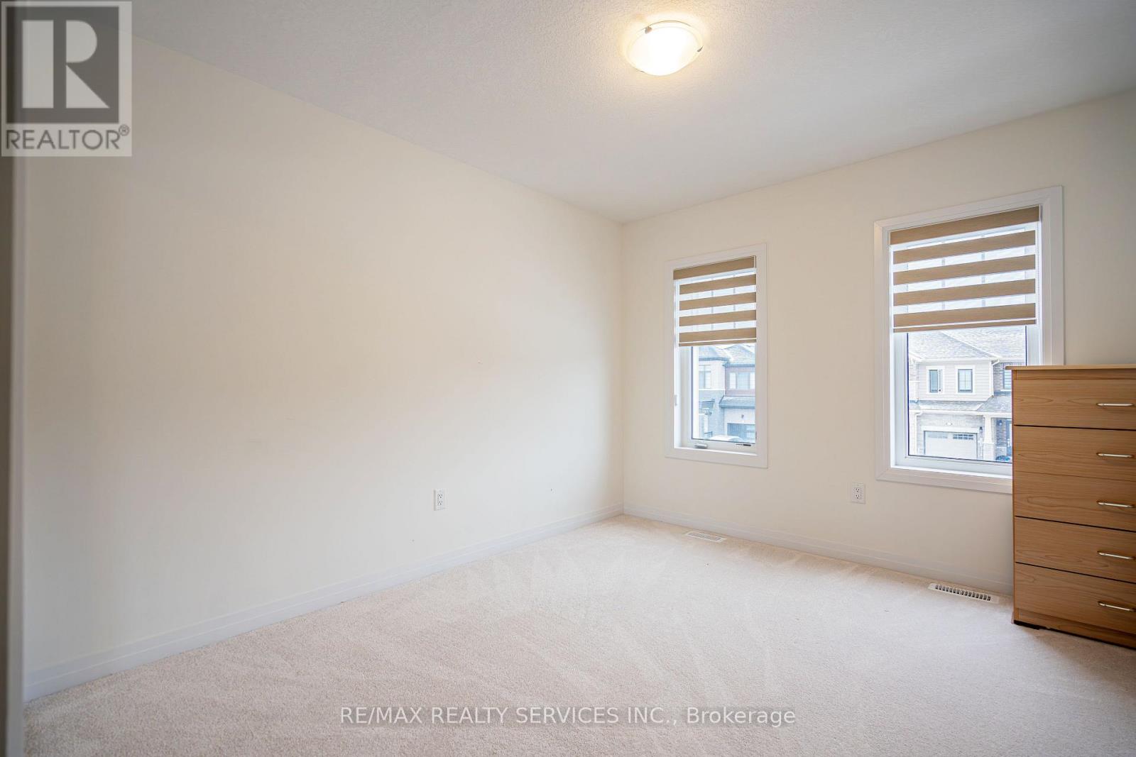 119 Brighton Lane, Thorold, Ontario  L2V 0N7 - Photo 28 - X12178601