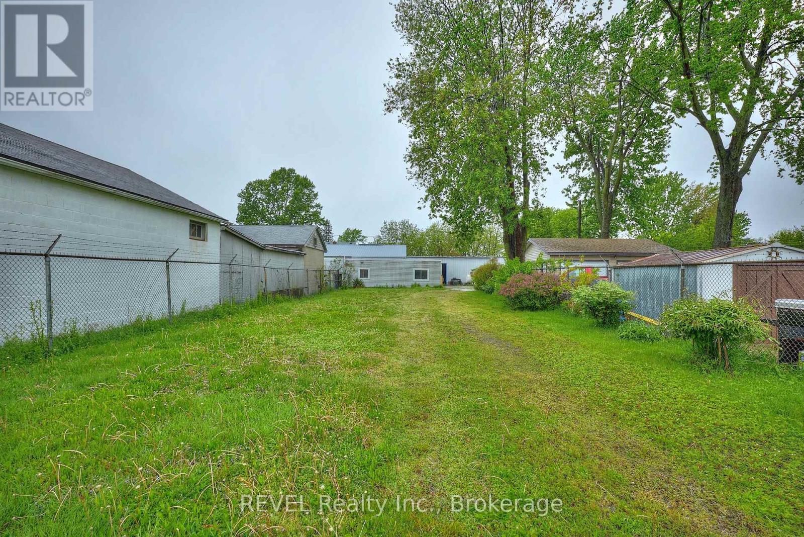 23 Amelia Street, Port Colborne (Main Street), Ontario  L3K 2K8 - Photo 13 - X12176670