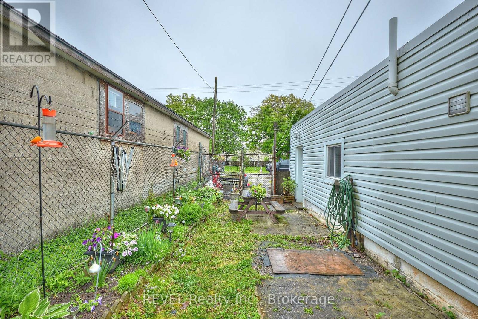 23 Amelia Street, Port Colborne (Main Street), Ontario  L3K 2K8 - Photo 24 - X12176670