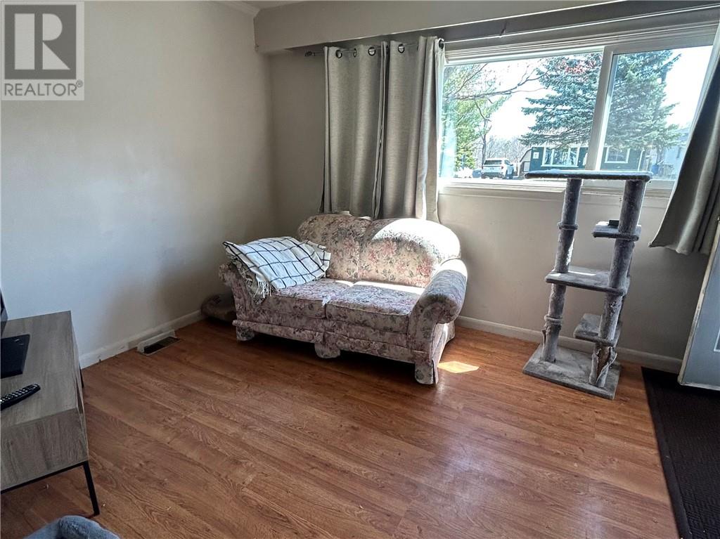 189 Ridgemount Avenue, Greater Sudbury, Ontario  P3B 3W4 - Photo 18 - 2122055