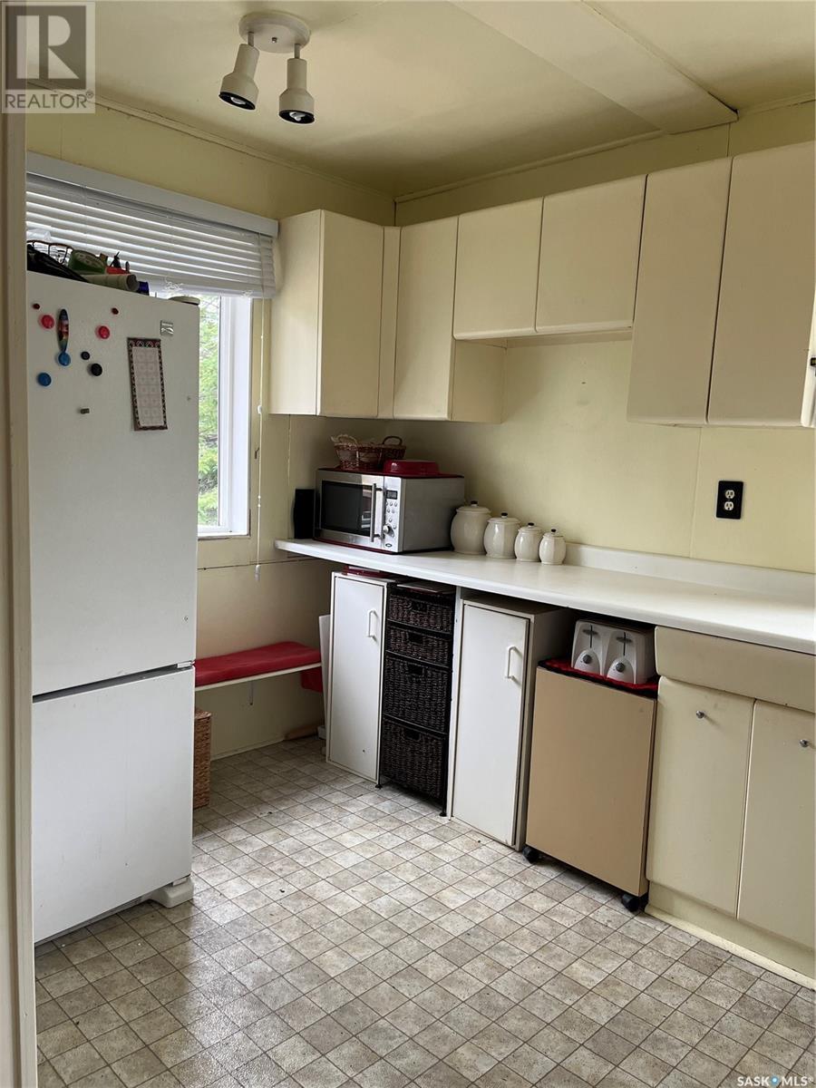 Property at 3 Feszyk DRIVE image 5