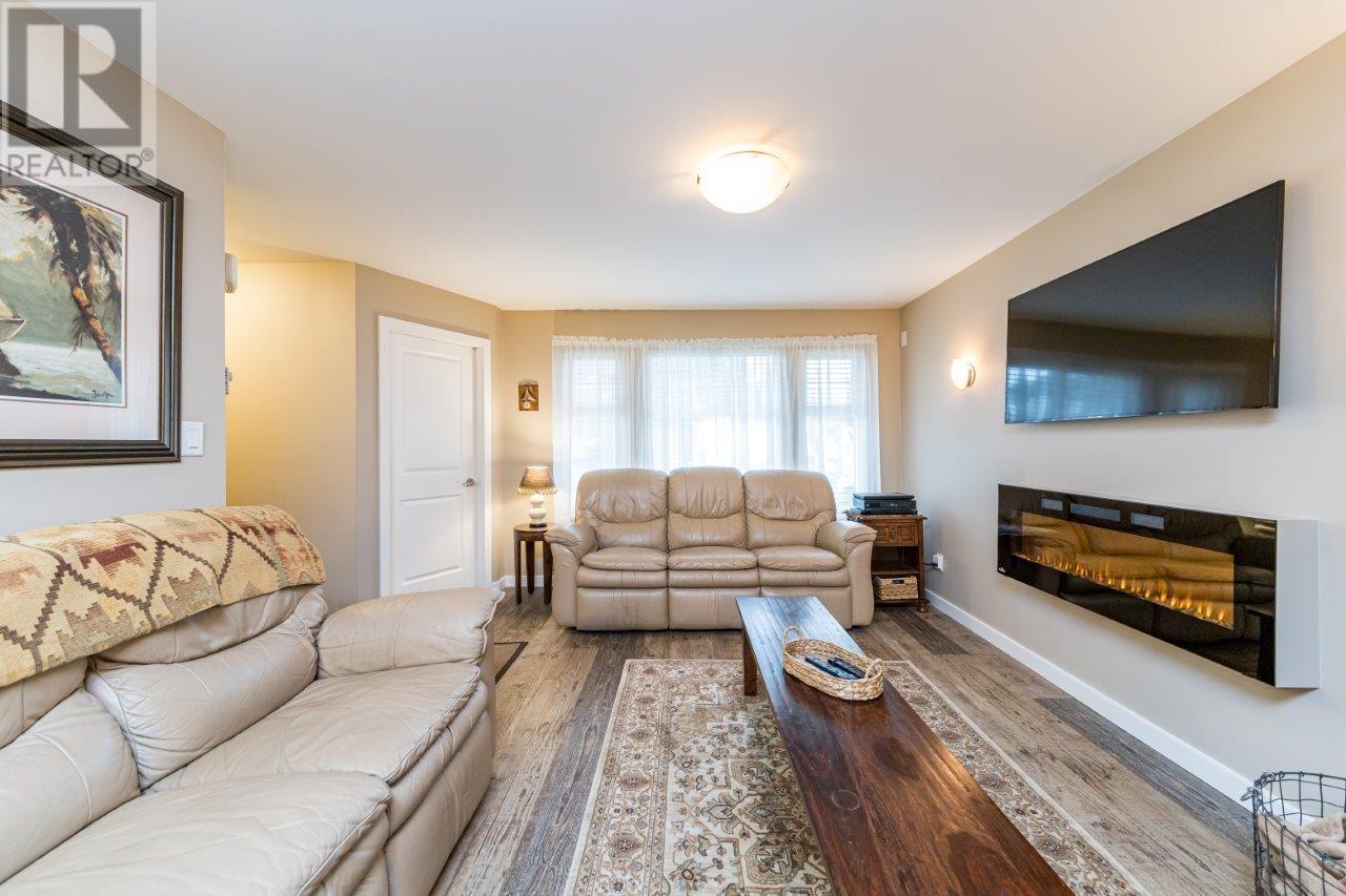 347 Seymour River Place, North Vancouver, British Columbia  V7H 1S6 - Photo 11 - R3007452