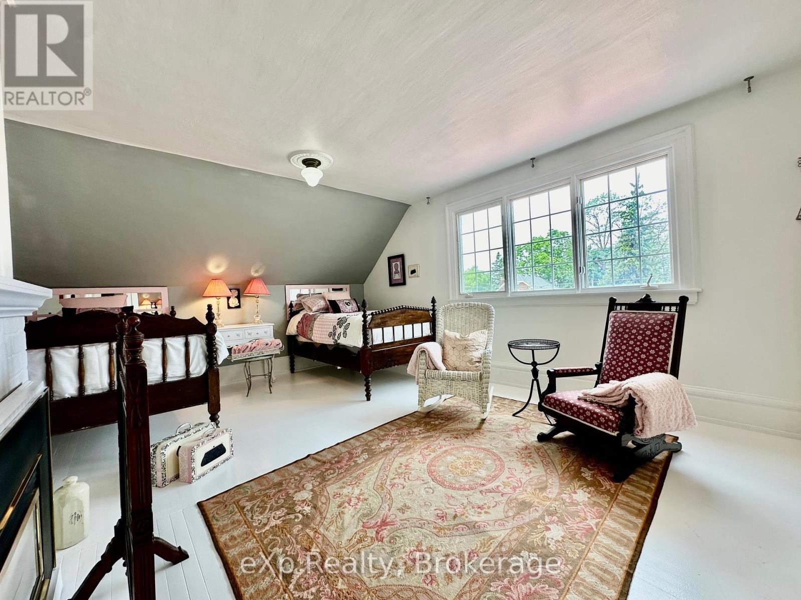 85 10th Street, Hanover, Ontario  N4N 1M9 - Photo 23 - X12156800