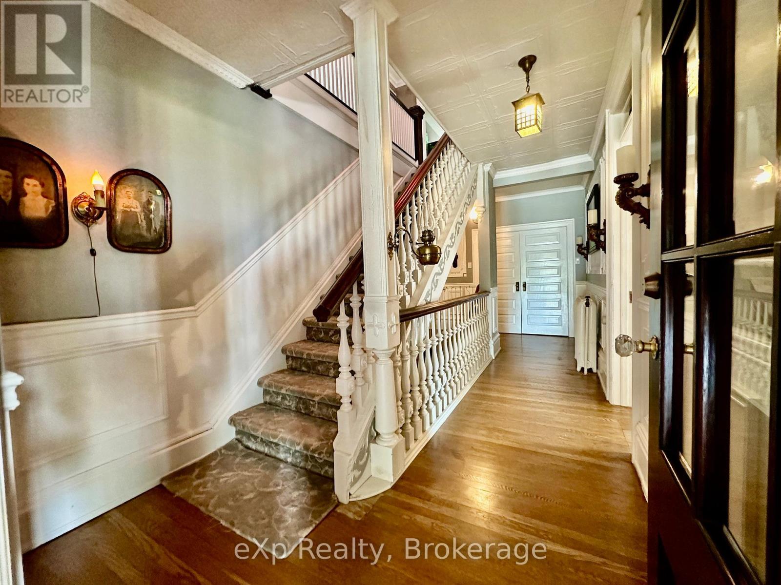 85 10th Street, Hanover, Ontario  N4N 1M9 - Photo 20 - X12156800