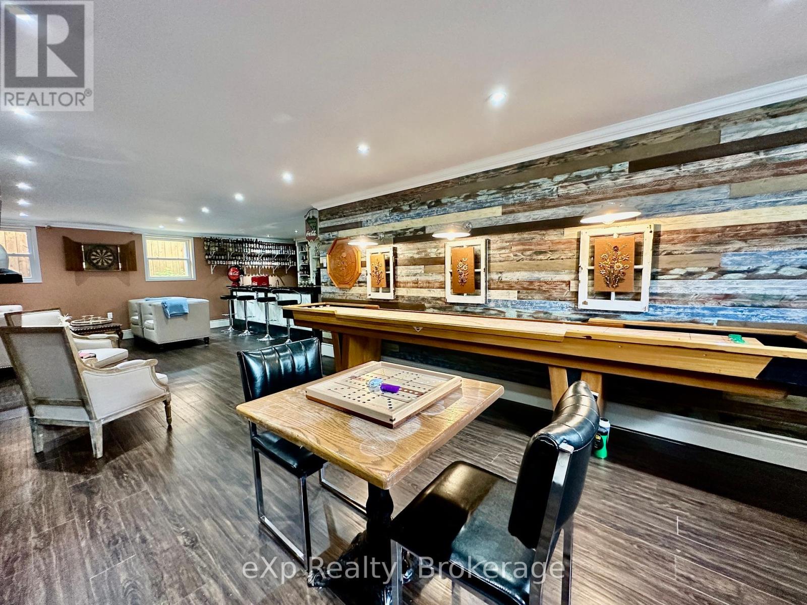 85 10th Street, Hanover, Ontario  N4N 1M9 - Photo 33 - X12156800
