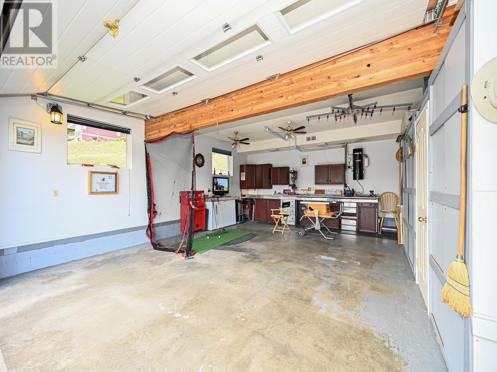 13525 Westkal Road, Coldstream, British Columbia  V1B 1Y7 - Photo 25 - 10349542