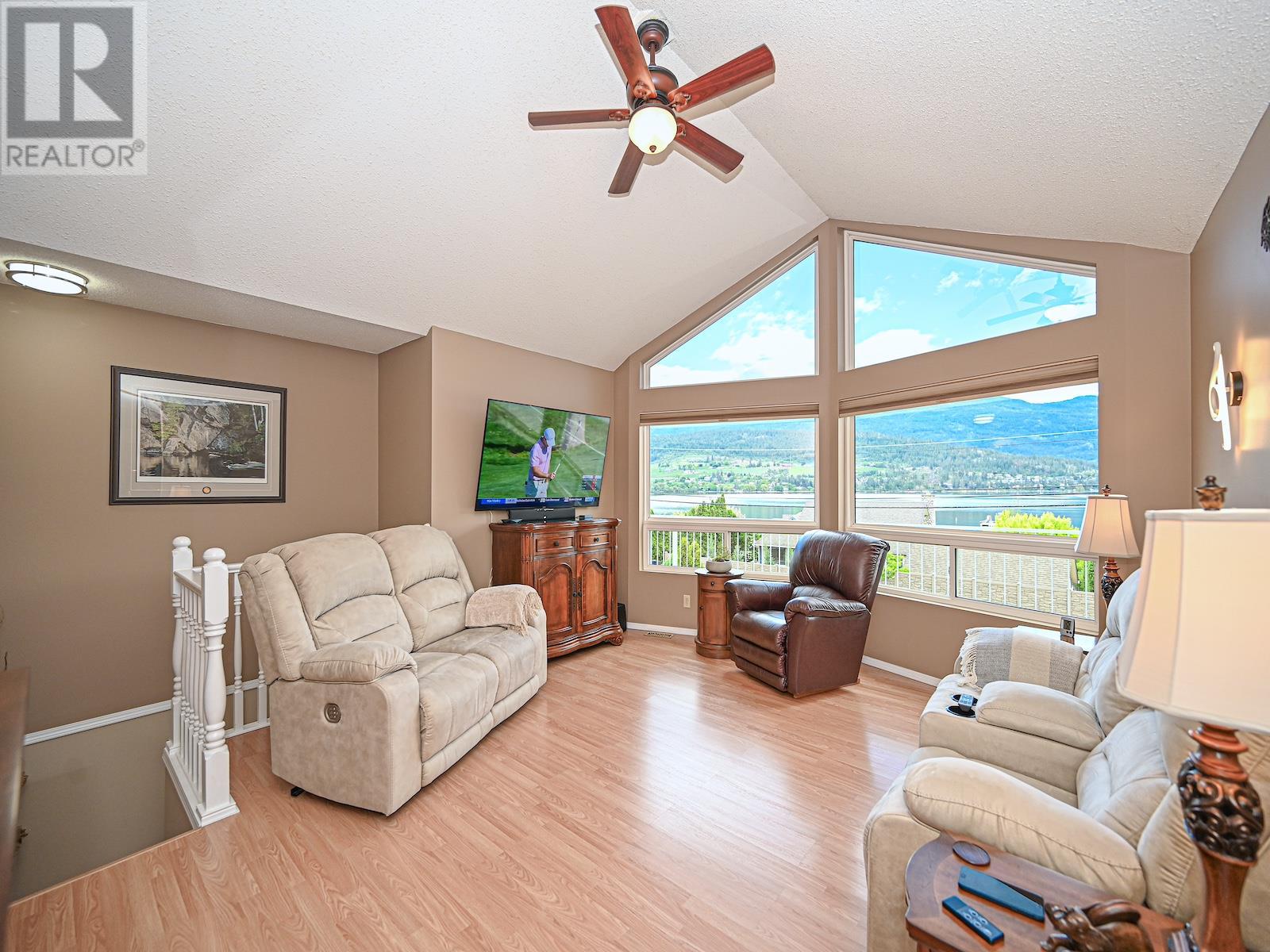 13525 Westkal Road, Coldstream, British Columbia  V1B 1Y7 - Photo 29 - 10349542