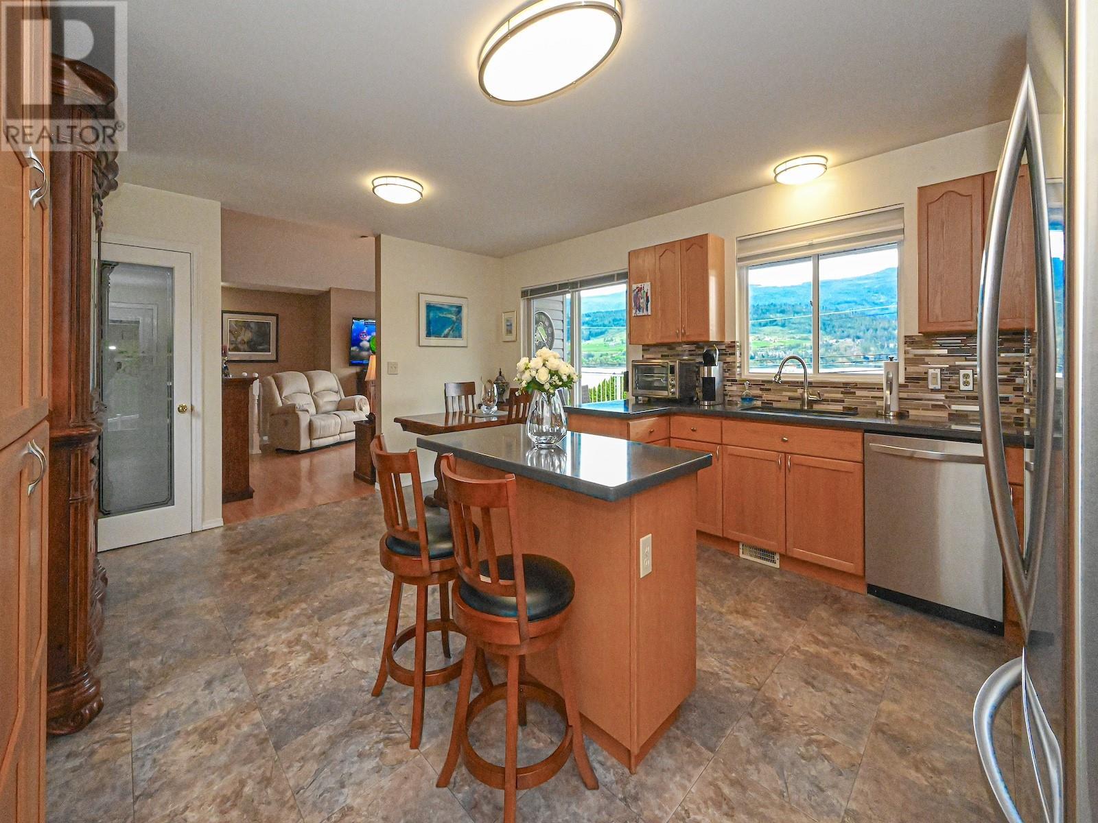 13525 Westkal Road, Coldstream, British Columbia  V1B 1Y7 - Photo 43 - 10349542