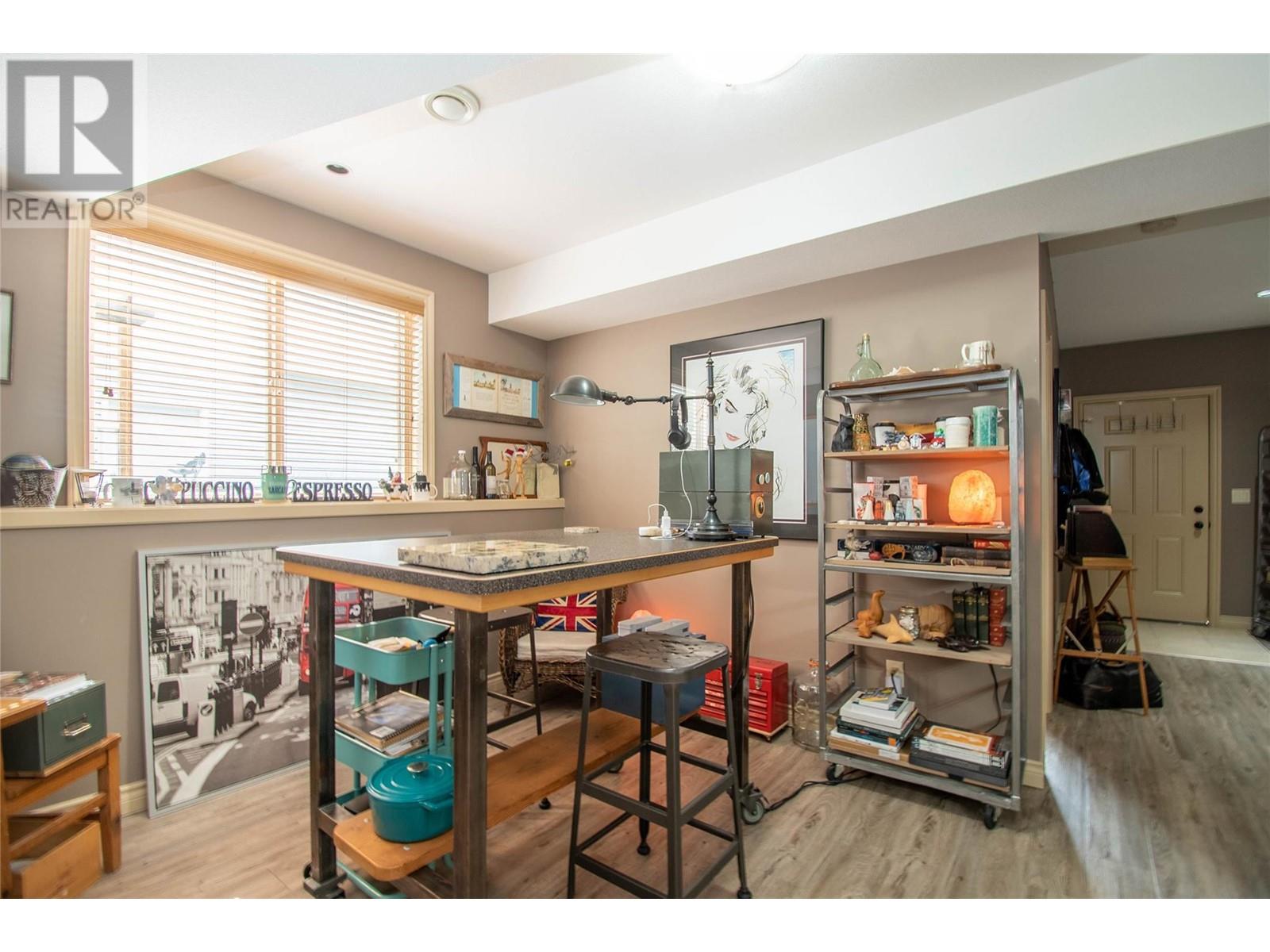 1377 Kendra Court, Kelowna, British Columbia  V1P 1P1 - Photo 42 - 10349282