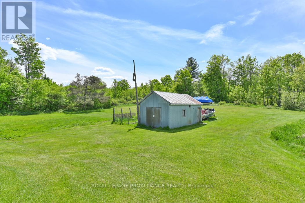 429 Elzevir Road, Tweed, Ontario K0K 3J0 - Photo 29 - X12178827