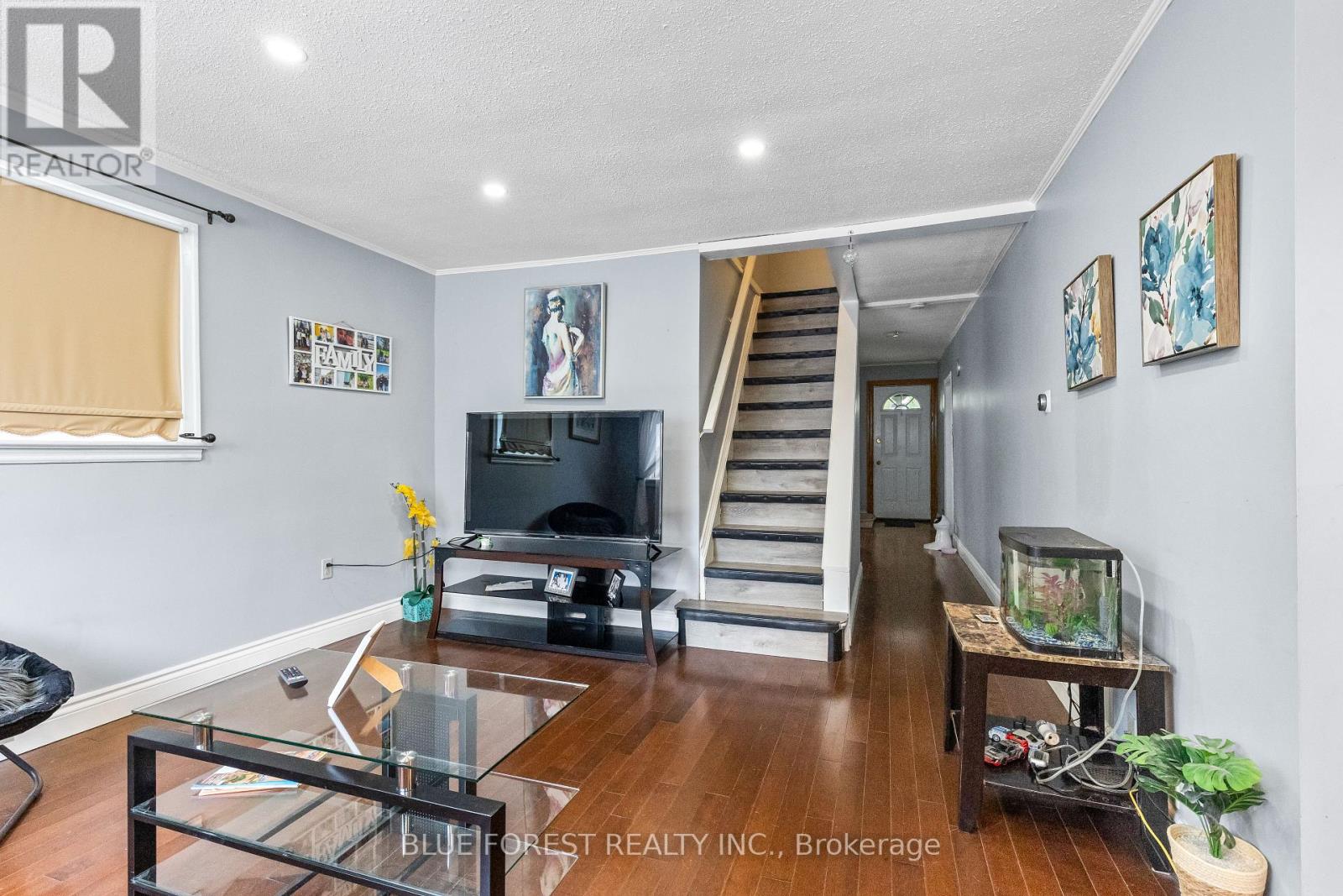 69 Connaught Avenue, London East, Ontario  N5Y 3A5 - Photo 15 - X12178852