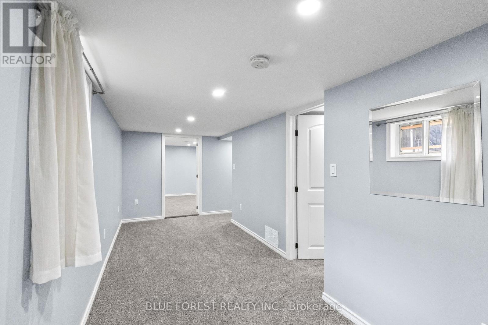 69 Connaught Avenue, London East, Ontario  N5Y 3A5 - Photo 4 - X12178852