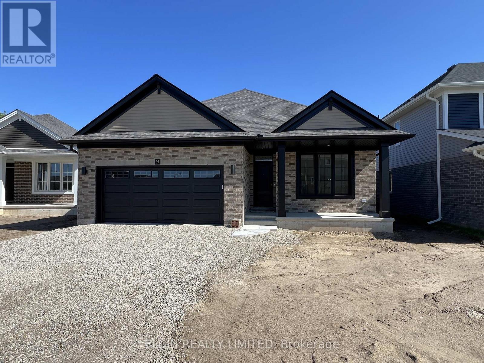 9 DUNNING WAY, St. Thomas, Ontario