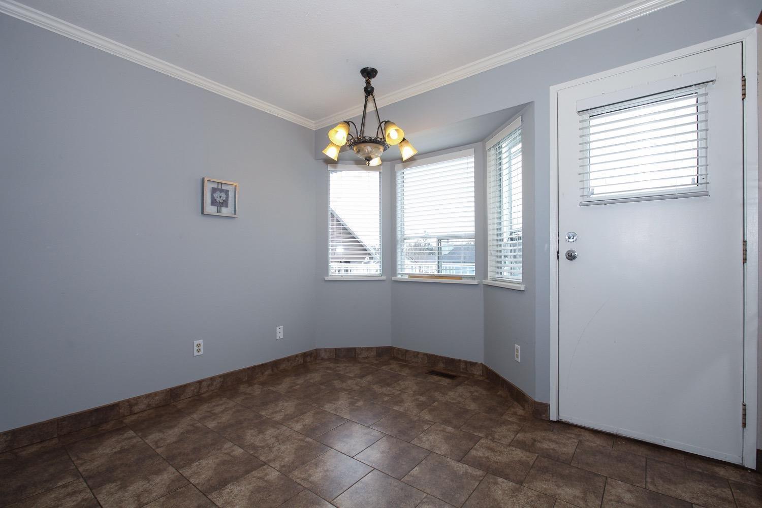 14134 67 Avenue, Surrey, British Columbia  V3W 9N7 - Photo 11 - R3003925