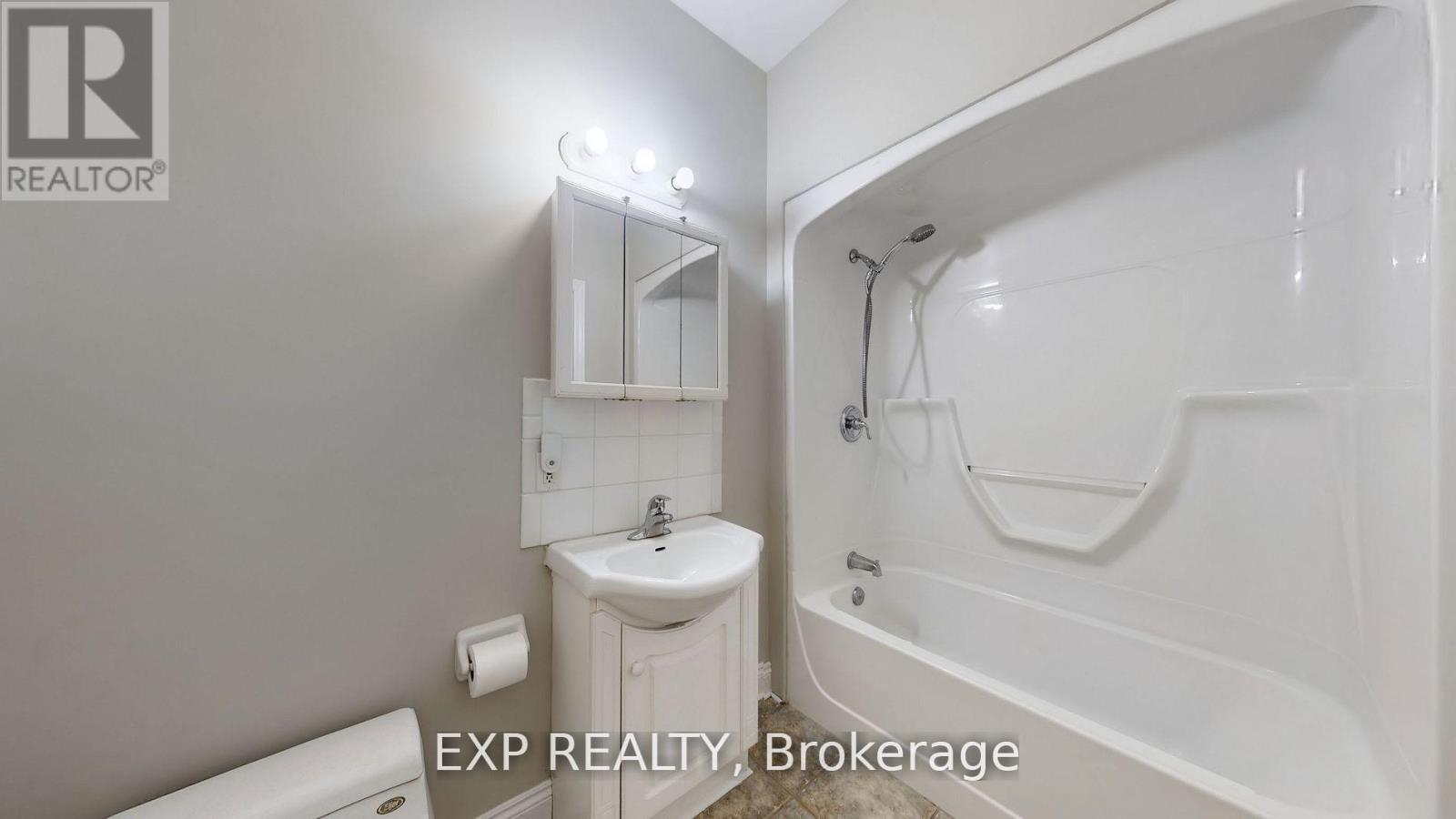 296 Montgomery Road, Alnwick/haldimand, Ontario  K0K 2X0 - Photo 23 - X12155629